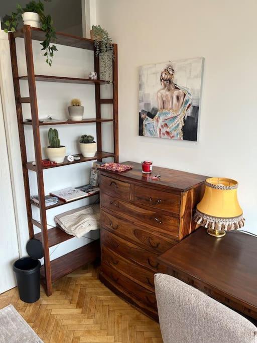 Awesome, 15 Mins To Center Home Budapesta Exterior foto