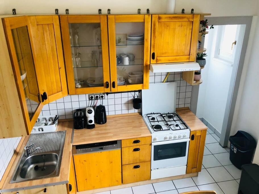 Awesome, 15 Mins To Center Home Budapesta Exterior foto