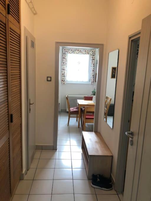 Awesome, 15 Mins To Center Home Budapesta Exterior foto